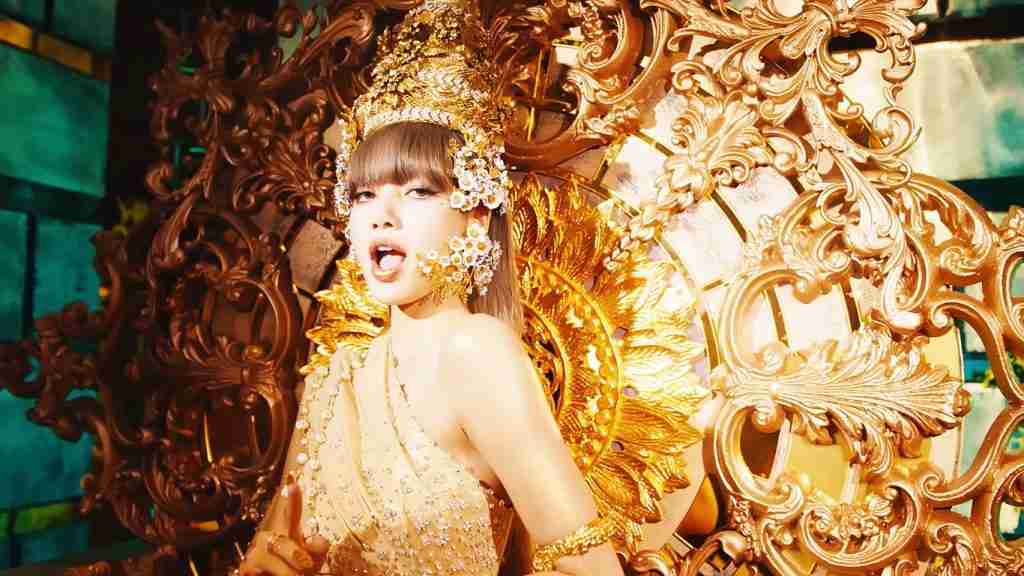 astrologie_casestudy_gaat_lisa_manobal_weg_bij_YG_entertainment